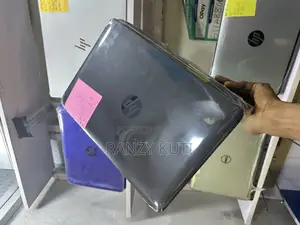 Laptop HP EliteBook 820 G2 8GB Intel Core I5 SSD 256GB