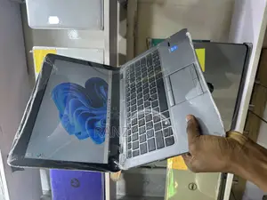 Laptop HP EliteBook 820 G2 8GB Intel Core I5 SSD 256GB
