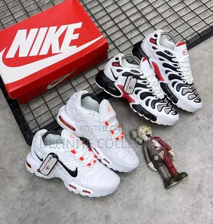 NIKE Top Quality Sneakers