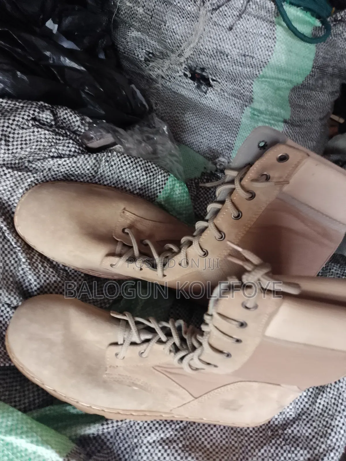 Security Boot or Shoes