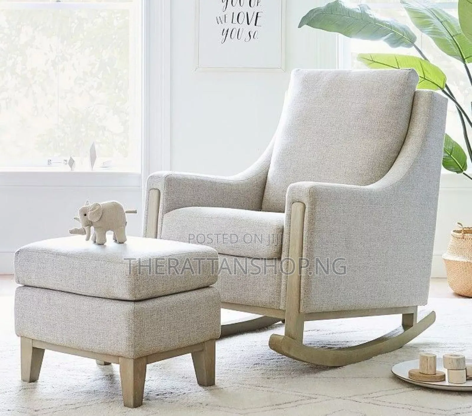 Cozy Mom Rocking Chairs