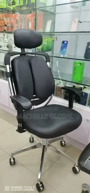 High Quality Ergonomic Chair (With Adjustable Hand)