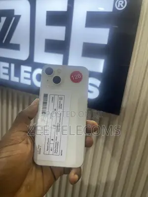 Apple iPhone 13 128 GB White