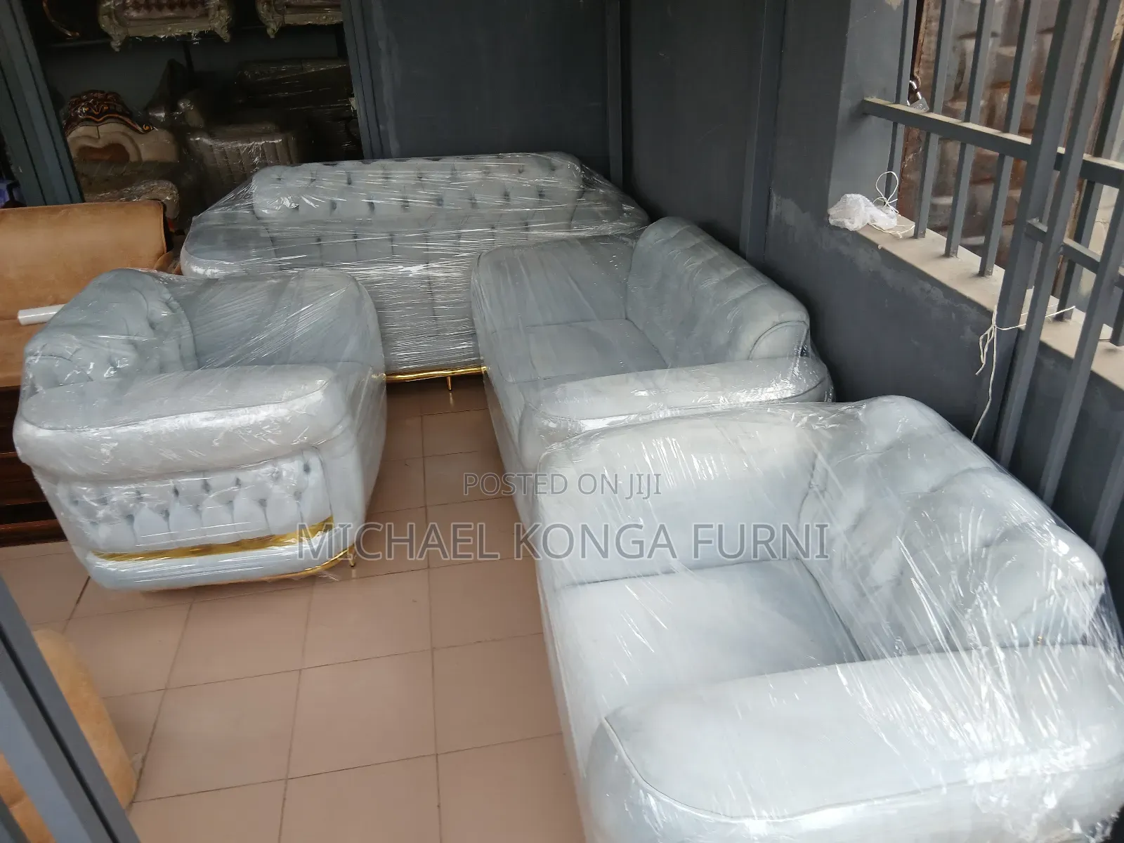 Luxurious U Seaters Sofa