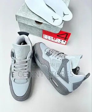 LUXURY Jordan 4 Retro Wet Cement