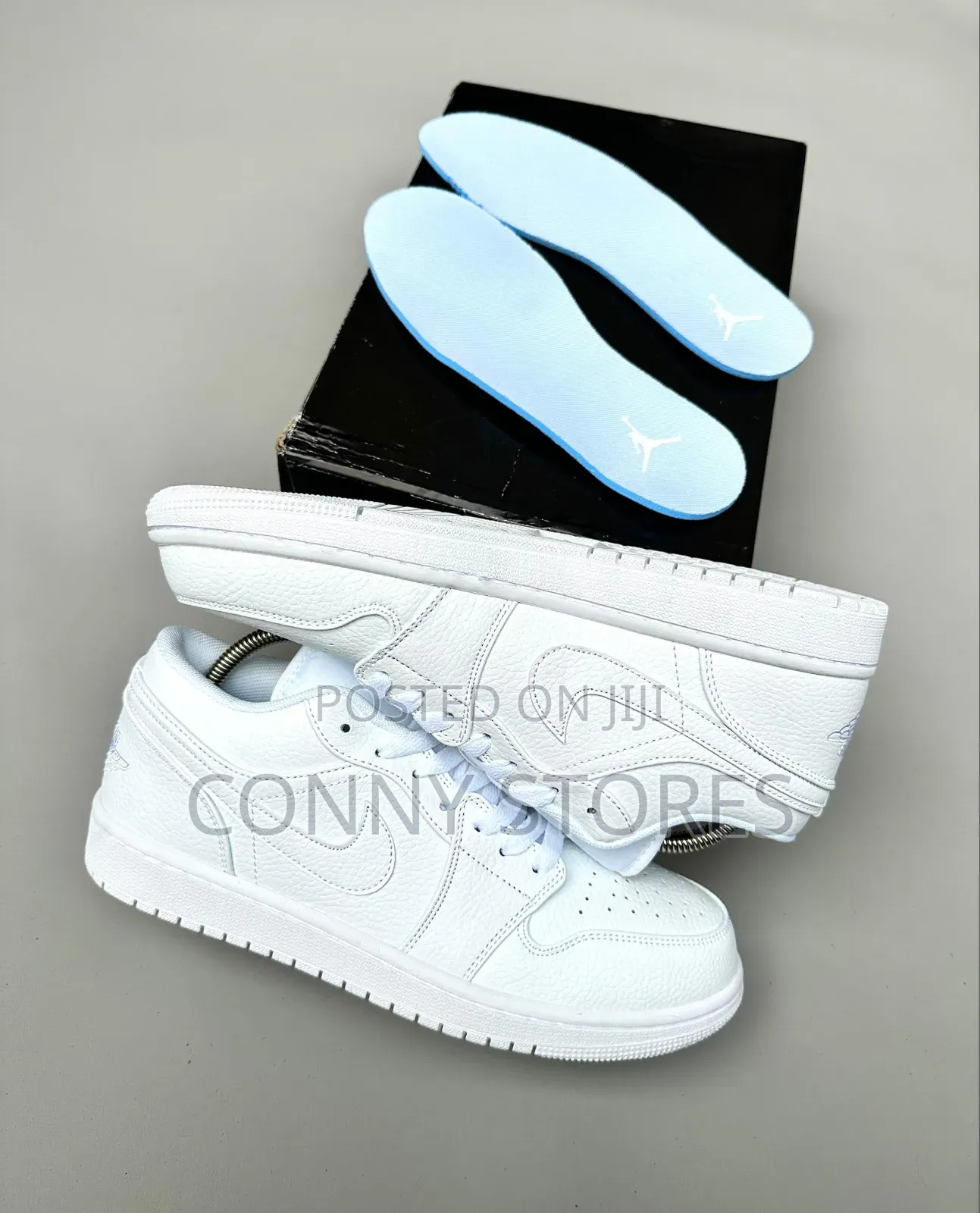Authentic Jordan 1 Low Triple White