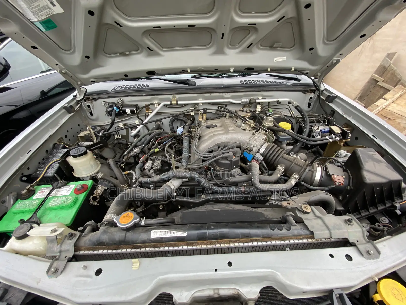 Nissan Xterra Automatic 2005 Silver