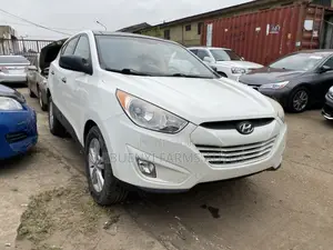 Hyundai Tucson 2013 White