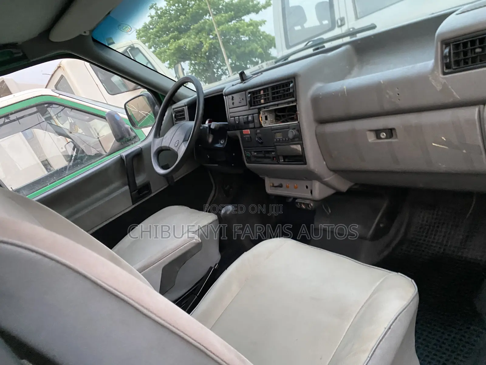 Volkswagen Transporter 2004 Green