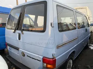 Volkswagen Transporter 2005 Blue