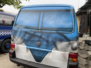 Volkswagen Transporter 2004 Blue