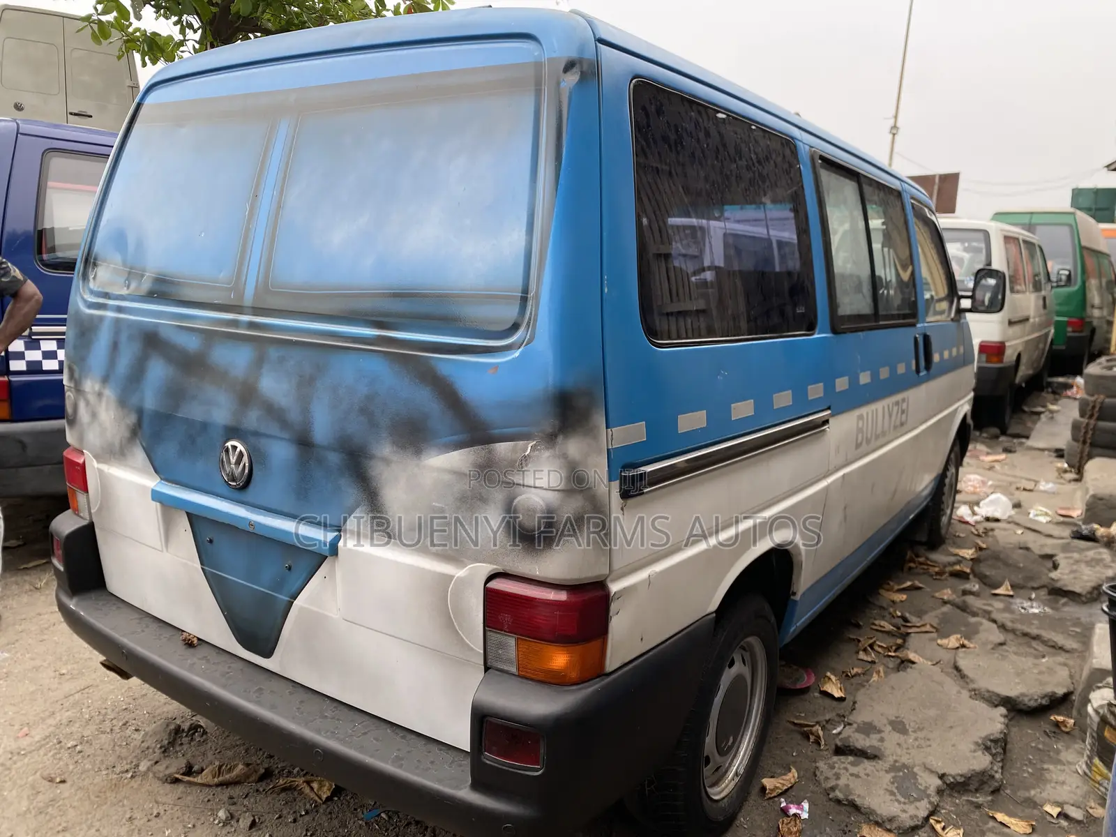 Volkswagen Transporter 2004 Blue