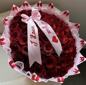 Red Roses Flower Bouquet