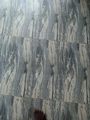 60/60 Marble Surface