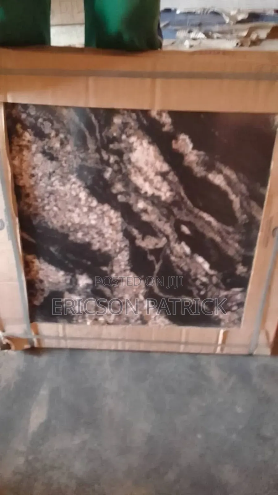 60/60 Marble Surface