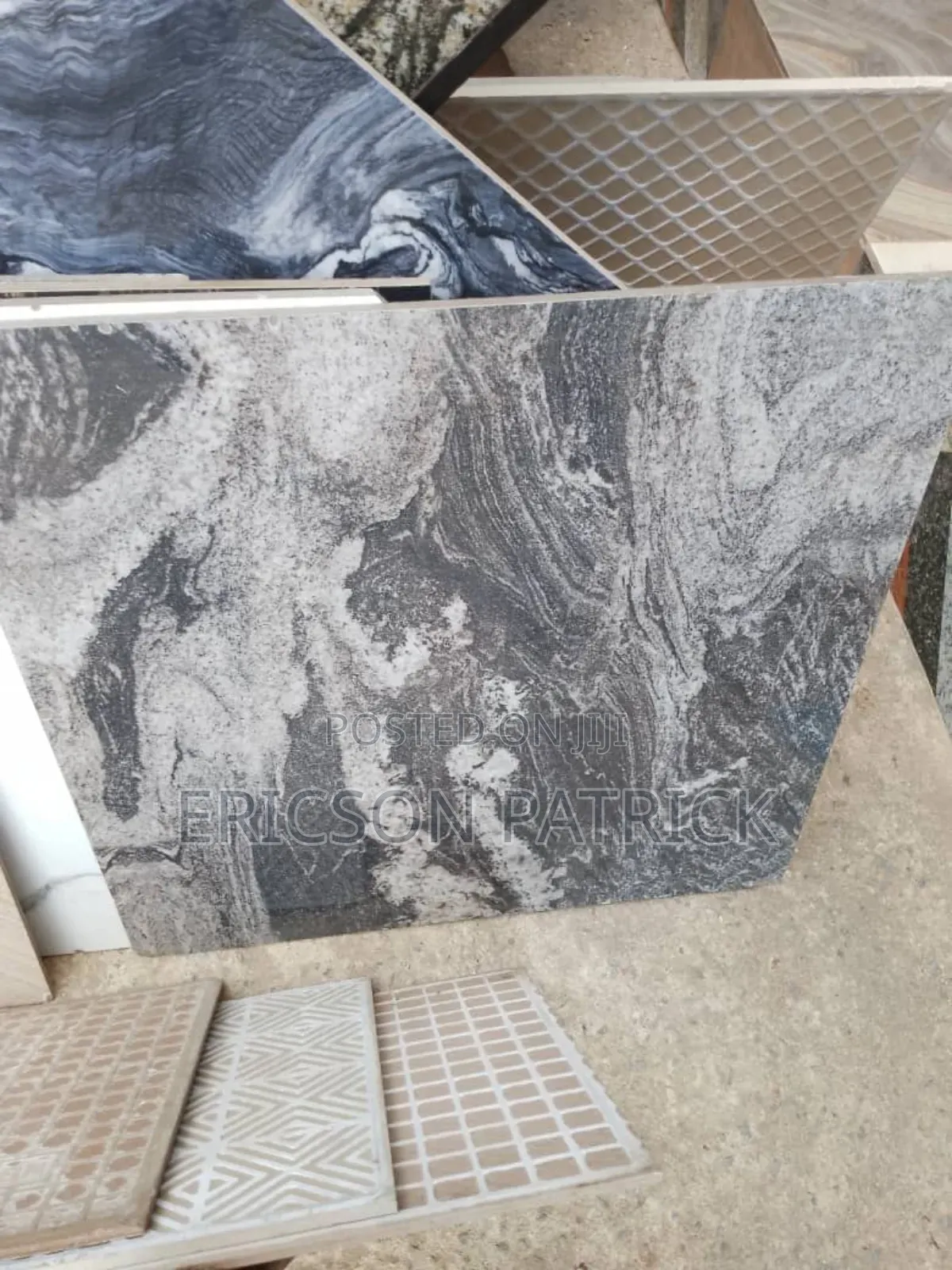 60/60 Marble Surface