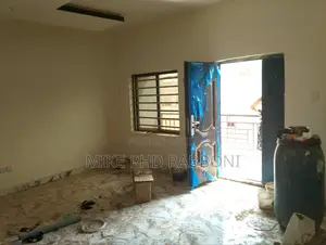2bdrm Block of Flats in Corridor Layout, Enugu for rent