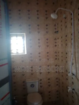 2bdrm Block of Flats in Corridor Layout, Enugu for rent