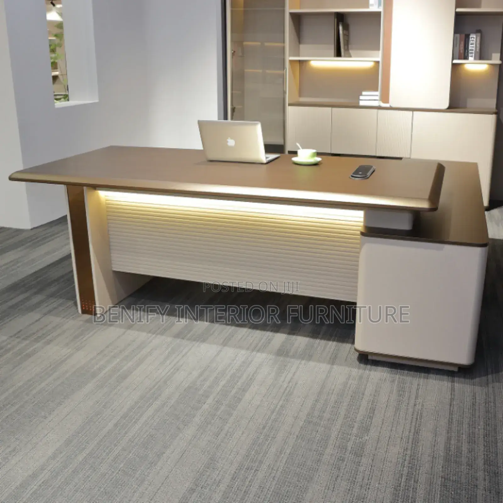 1.8 Meter Executive Director Office Table With Light