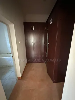 4bdrm Bungalow in In An Estate Around for rent