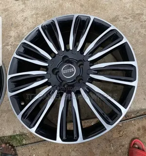 20 Inch Rim Range Rover
