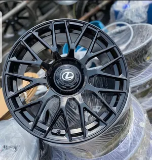 17 Inch Rim Lexus All Black