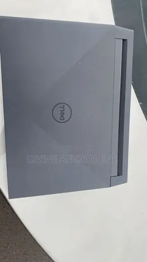 Laptop Dell G15 5511 16GB Intel Core i7 SSD 1T