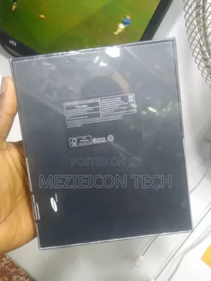 New Samsung Galaxy Z Fold3 5G 512 GB Orange
