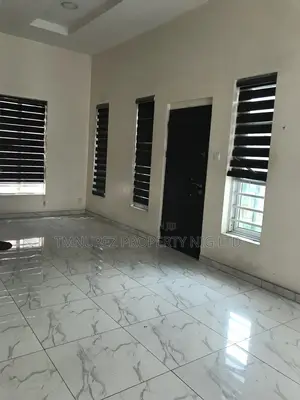 4bdrm Duplex in Osapa London, Lekki for rent