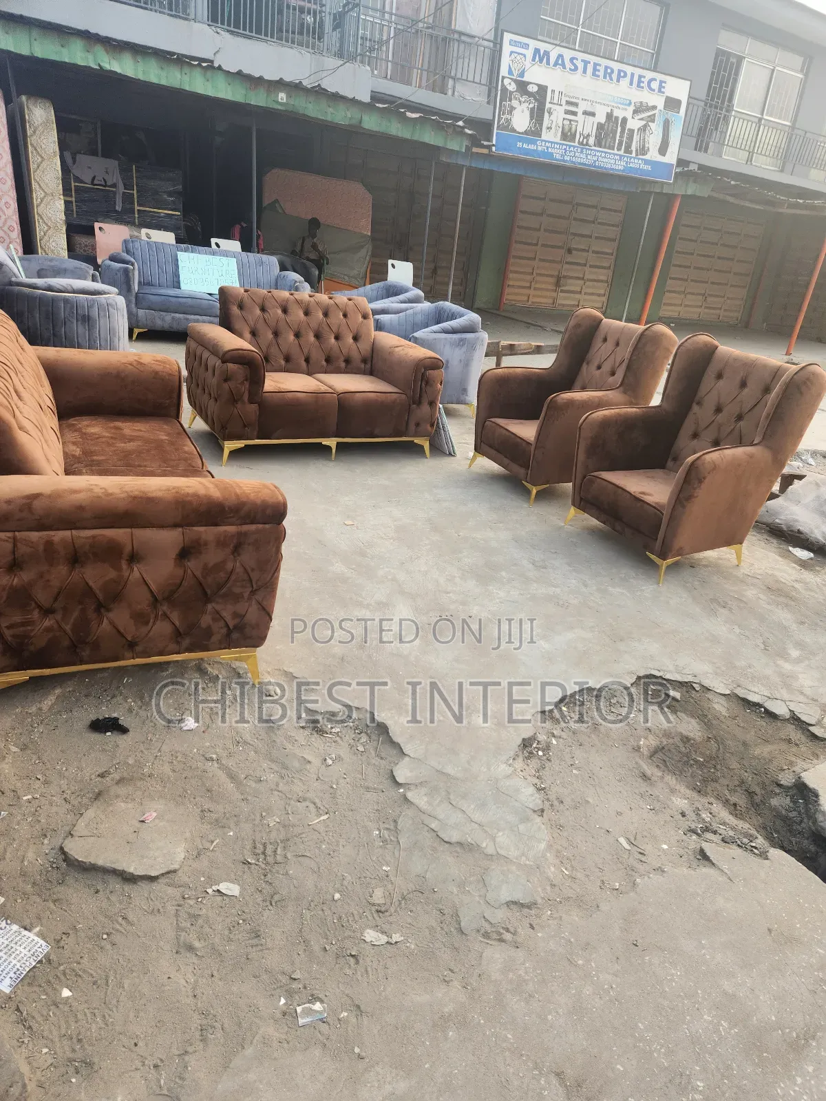 Standard 7 Seaters Padded Sofa.