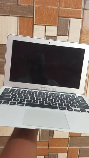 Laptop Apple MacBook Air 2013 4GB Intel Core I5 SSD 128GB