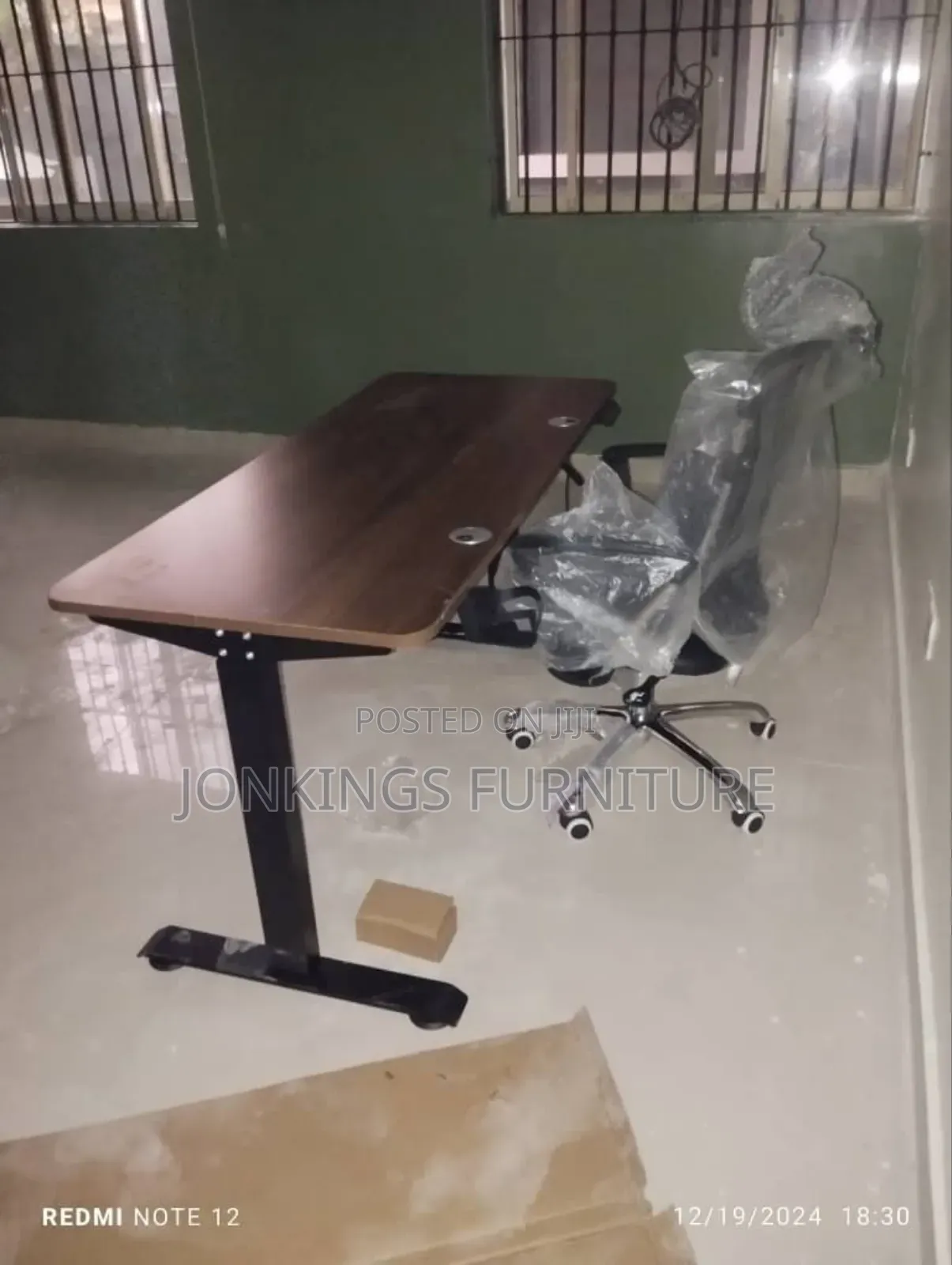Height Adjustable Table