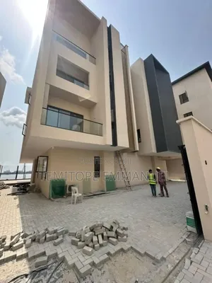 Furnished 5bdrm Duplex in Banana Island Estate for sale
