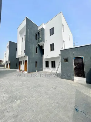 4bdrm Duplex in Lekki Phase 1 Lagos for sale