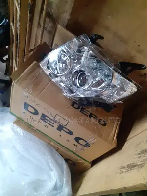 Headlamp for Mitsubishi Pajero 2018