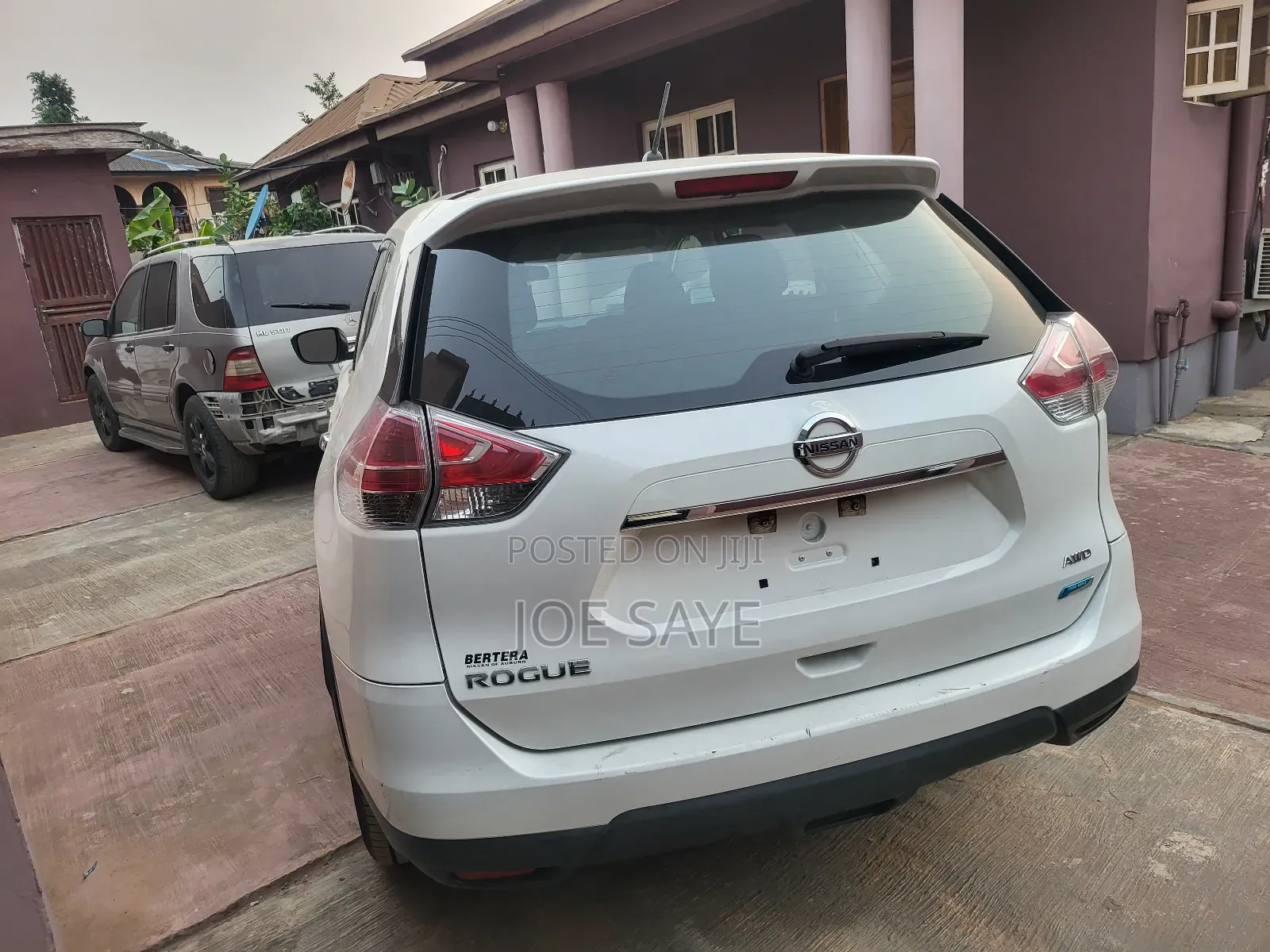 Nissan Rogue 2014 White