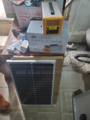 Photo - Original 300watts Solar Generator Together With Panel
