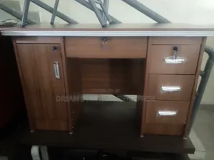 1.2 Meter Desk