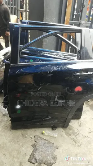 Toyota Highlander 2015 Model Back Door Left Side