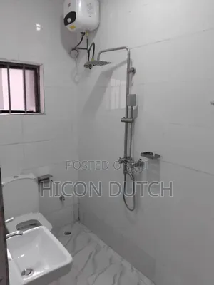 3bdrm Block of Flats in Jahi for rent