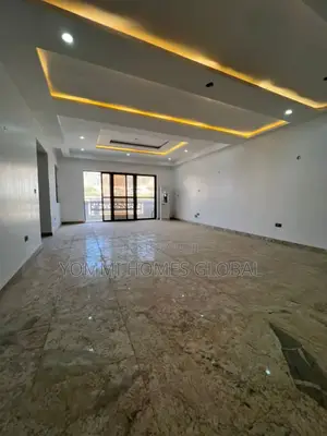 5bdrm Townhouse / Terrace in Dawaki for rent