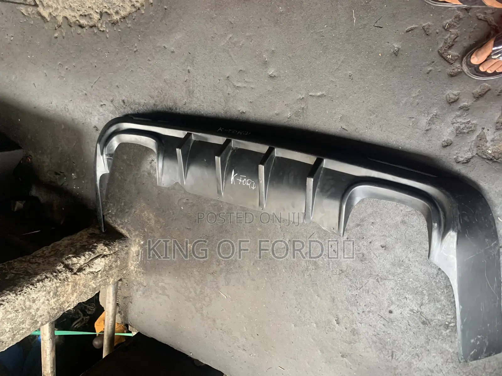 Dodge Challenger 2020 Rear Bumper Diffuser