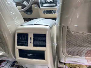 Mercedes-Benz M Class 2015 Blue
