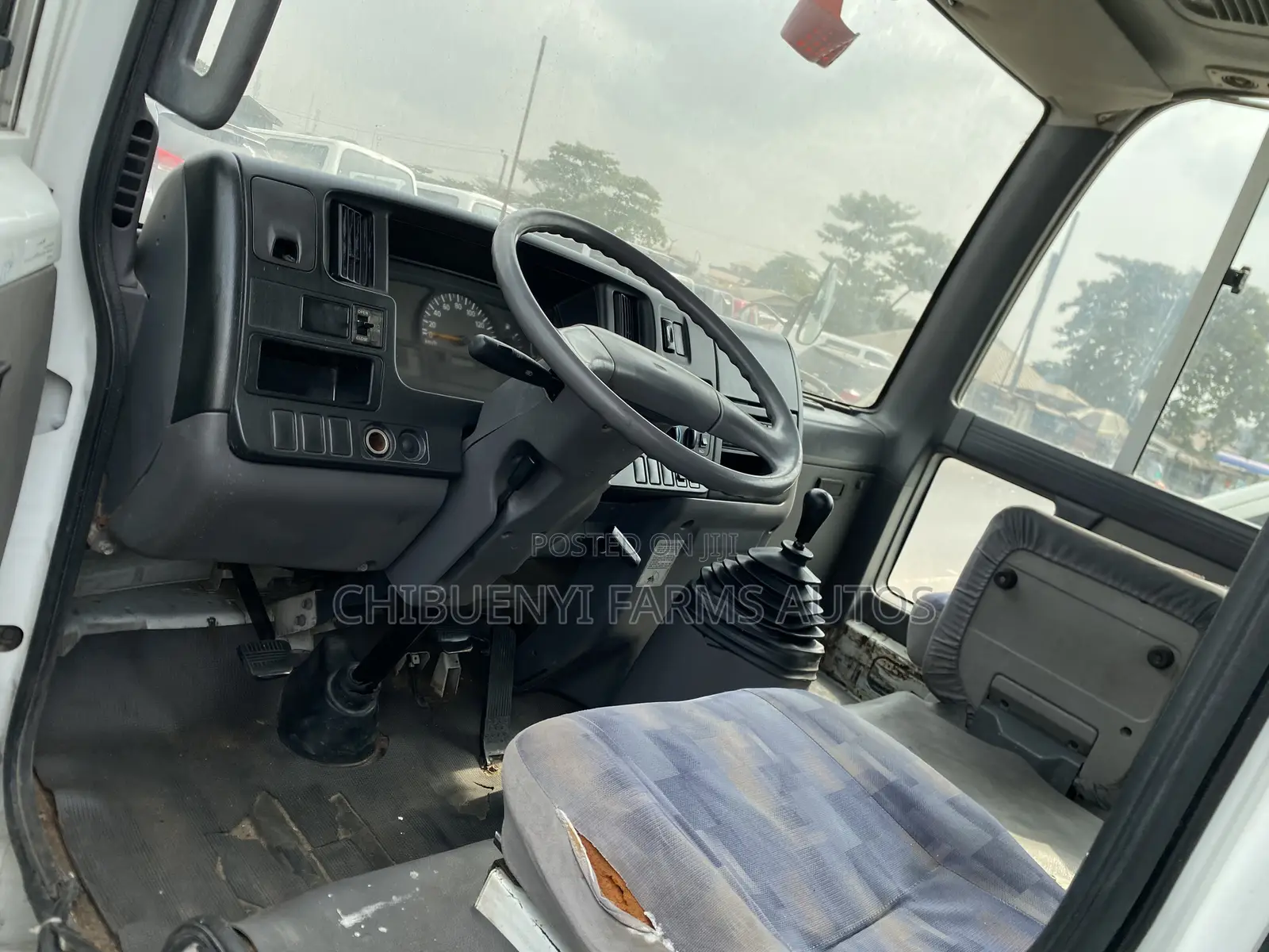 Nissan Civilian 2010 White