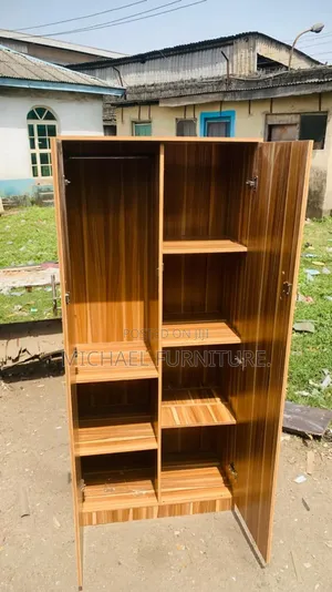 Simple but Sturdy 32 by 6 Wardrobe
