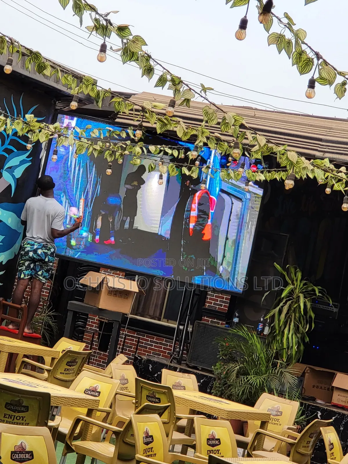 Outdoor Video Screens