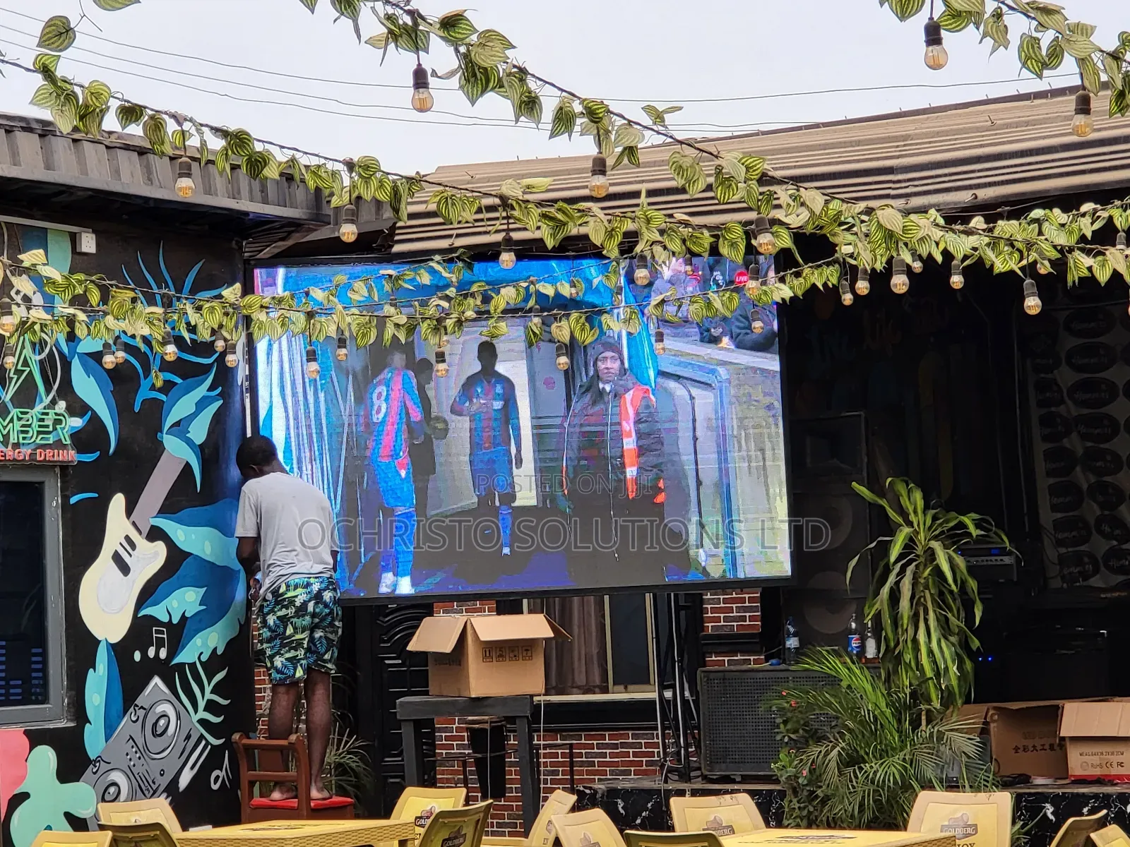 Outdoor Video Screens