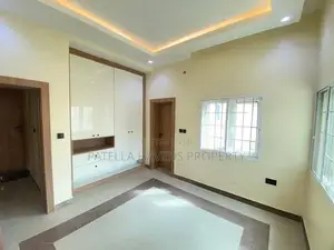 Well Built Blocks Of Flat