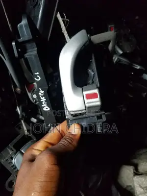 Inner Opener for Hyundai Sonata 2006