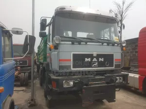 Tokunbo Man Diesel 6 Tyres Dump Truck